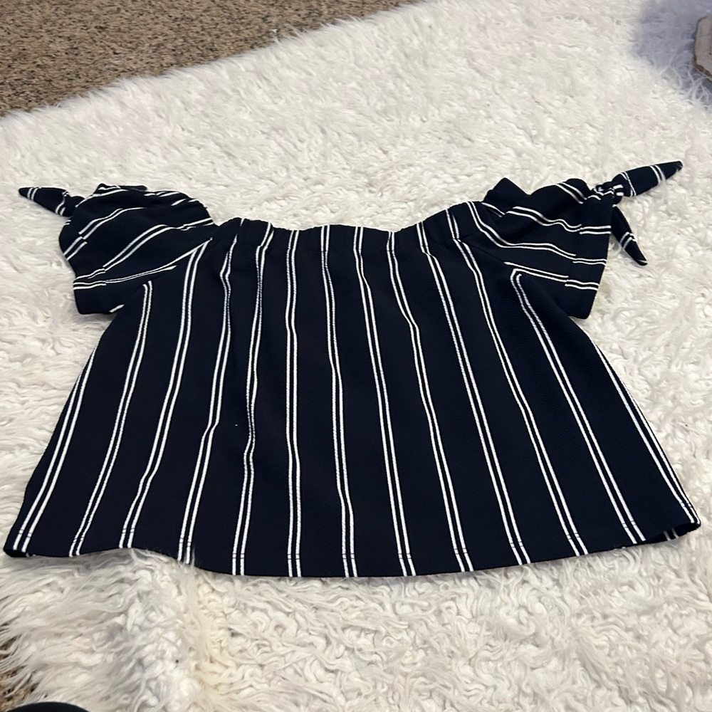 NWOT Ivoire Navy strip Cropped off Shoulder Top L boho 52